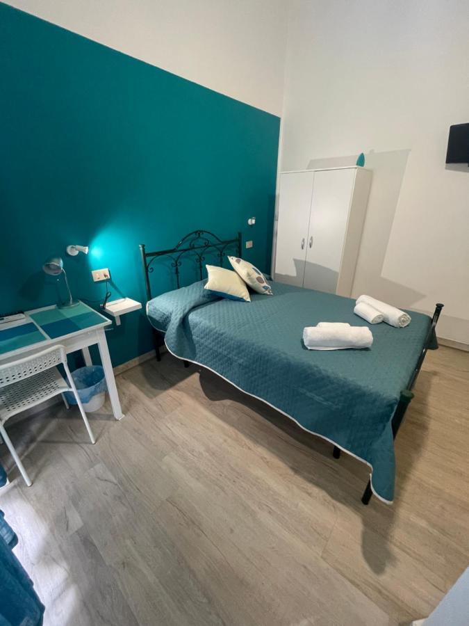 Casa Vittoria Hotell Palermo Exteriör bild