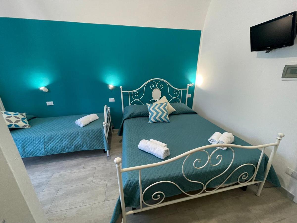 Casa Vittoria Hotell Palermo Exteriör bild