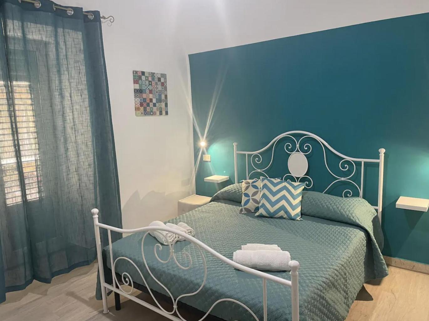 Casa Vittoria Hotell Palermo Exteriör bild