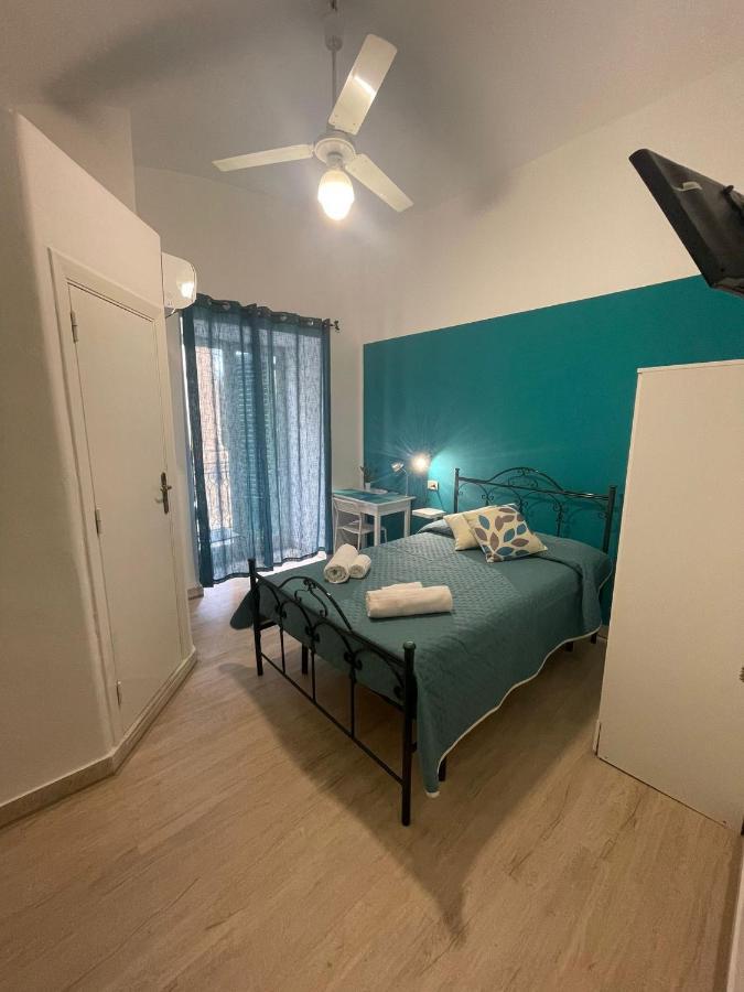 Casa Vittoria Hotell Palermo Exteriör bild